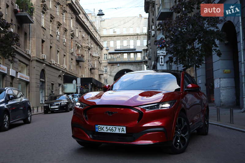 Внедорожник / Кроссовер Ford Mustang Mach-E 2021 в Киеве фото 6 Внедорожник / Кроссовер Ford Mustang Mach-E 2021 в Киеве