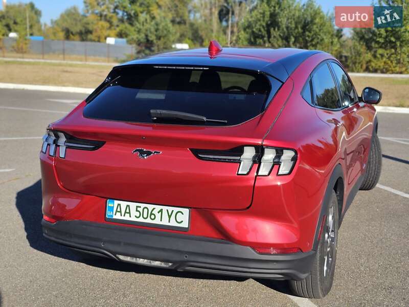 Позашляховик / Кросовер Ford Mustang Mach-E 2021 в Києві фото 6 Позашляховик / Кросовер Ford Mustang Mach-E 2021 в Києві
