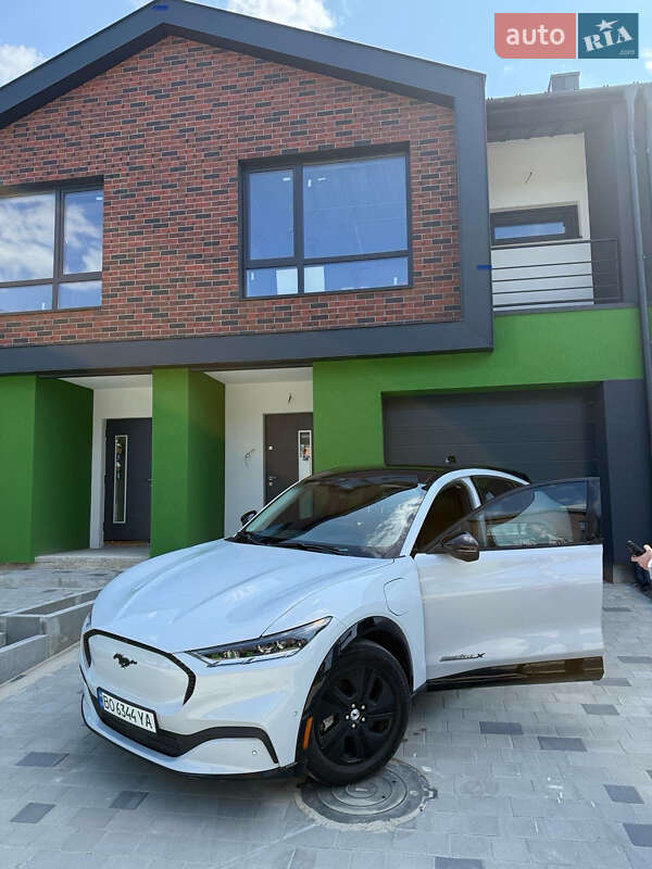 Позашляховик / Кросовер Ford Mustang Mach-E 2022 в Тернополі фото 4 Позашляховик / Кросовер Ford Mustang Mach-E 2022 в Тернополі