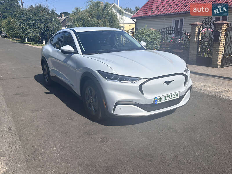 Внедорожник / Кроссовер Ford Mustang Mach-E 2021 в Луцке фото 3 Внедорожник / Кроссовер Ford Mustang Mach-E 2021 в Луцке