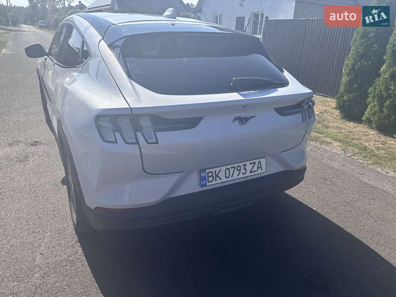 Внедорожник / Кроссовер Ford Mustang Mach-E 2021 в Луцке фото 8 Внедорожник / Кроссовер Ford Mustang Mach-E 2021 в Луцке