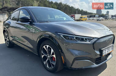 Внедорожник / Кроссовер Ford Mustang Mach-E 2021 в 