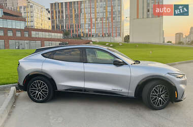 Внедорожник / Кроссовер Ford Mustang Mach-E 2022 в Днепре фото 4 Внедорожник / Кроссовер Ford Mustang Mach-E 2022 в Днепре