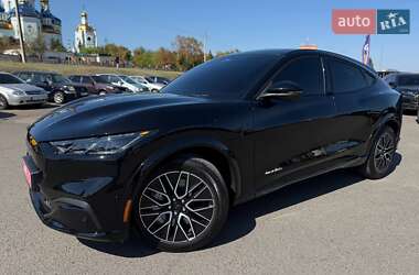Позашляховик / Кросовер Ford Mustang Mach-E 2024 в 
