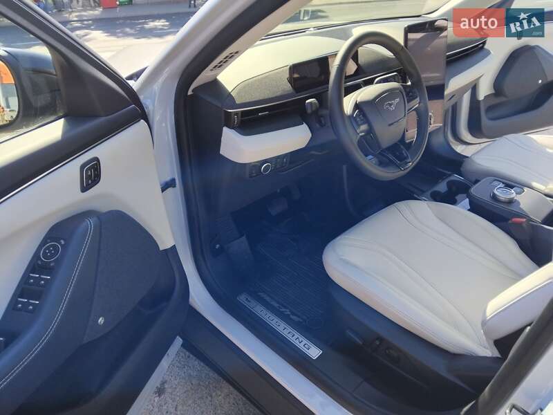 Внедорожник / Кроссовер Ford Mustang Mach-E 2023 в Одессе