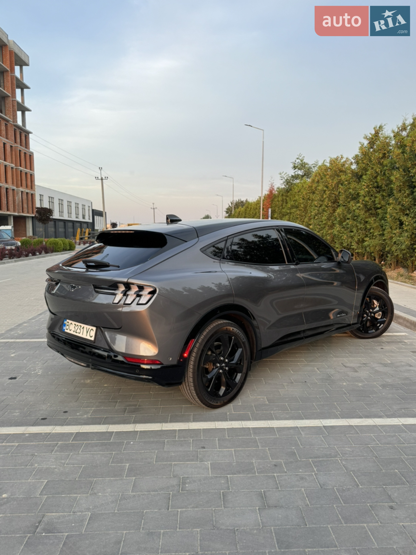 2023 Ford Mustang Mach-E - мініатюра 12