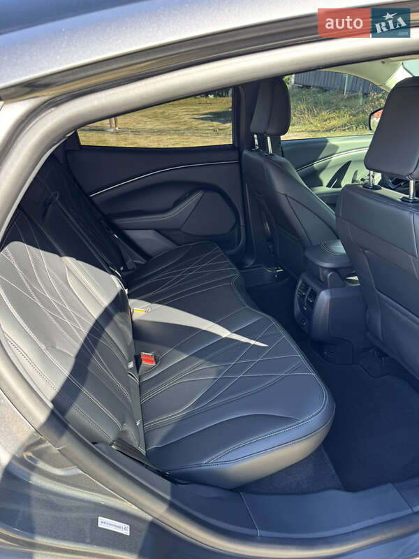 Позашляховик / Кросовер Ford Mustang Mach-E 2023 в Києві