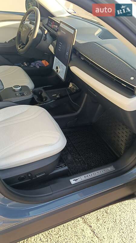 Внедорожник / Кроссовер Ford Mustang Mach-E 2023 в Запорожье