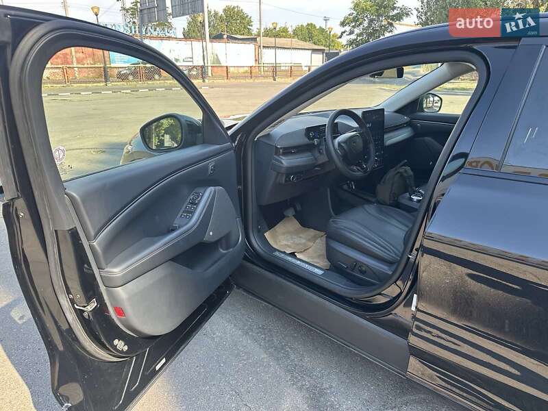 Позашляховик / Кросовер Ford Mustang Mach-E 2023 в Одесі фото 10 Позашляховик / Кросовер Ford Mustang Mach-E 2023 в Одесі