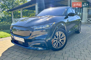 Позашляховик / Кросовер Ford Mustang Mach-E 2024 в 