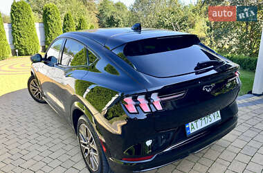 Позашляховик / Кросовер Ford Mustang Mach-E 2024 в 