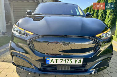 Позашляховик / Кросовер Ford Mustang Mach-E 2024 в 