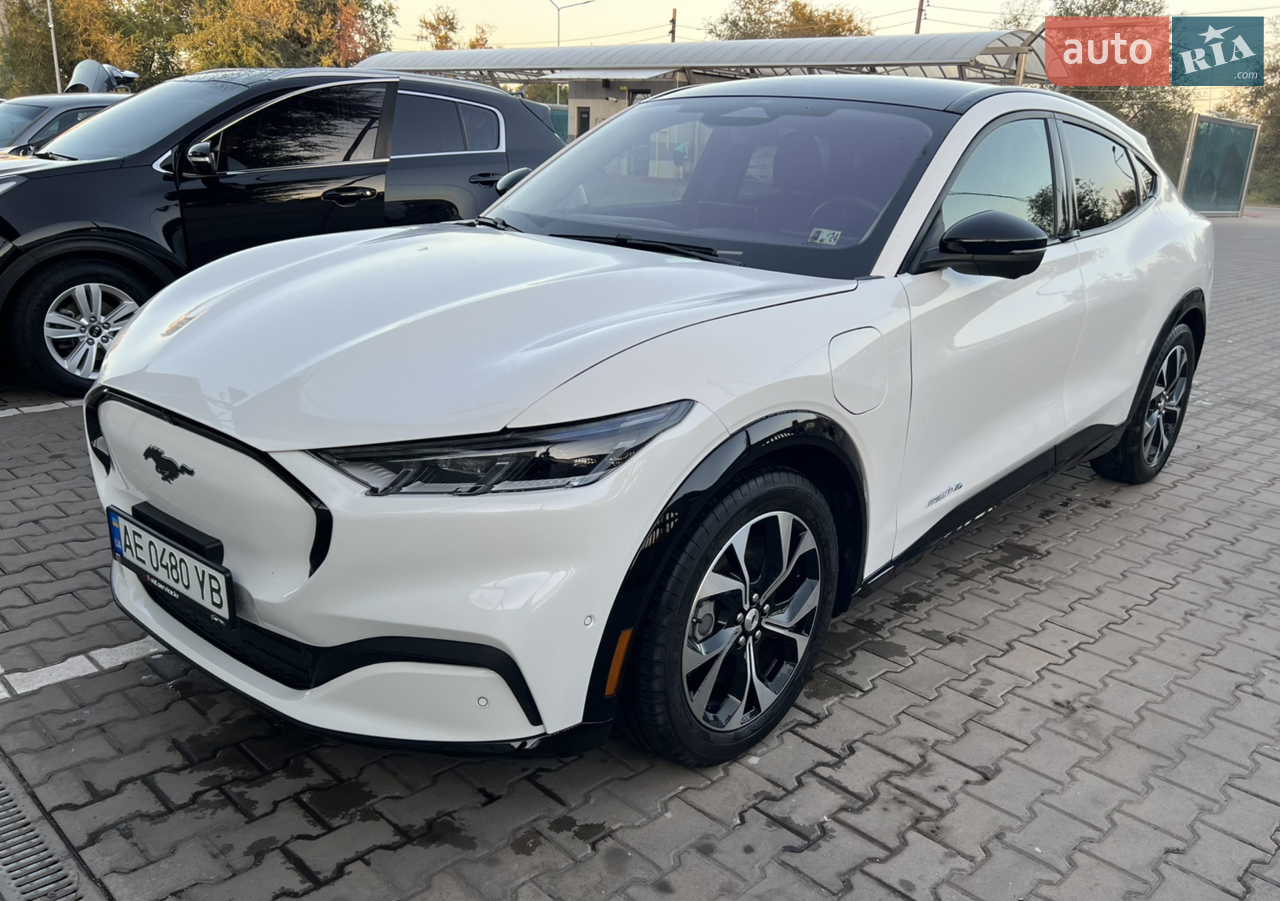 2023 Ford Mustang Mach-E - мініатюра 12