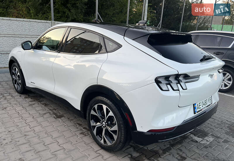 Позашляховик / Кросовер Ford Mustang Mach-E 2022 в Кривому Розі фото 7 Позашляховик / Кросовер Ford Mustang Mach-E 2022 в Кривому Розі