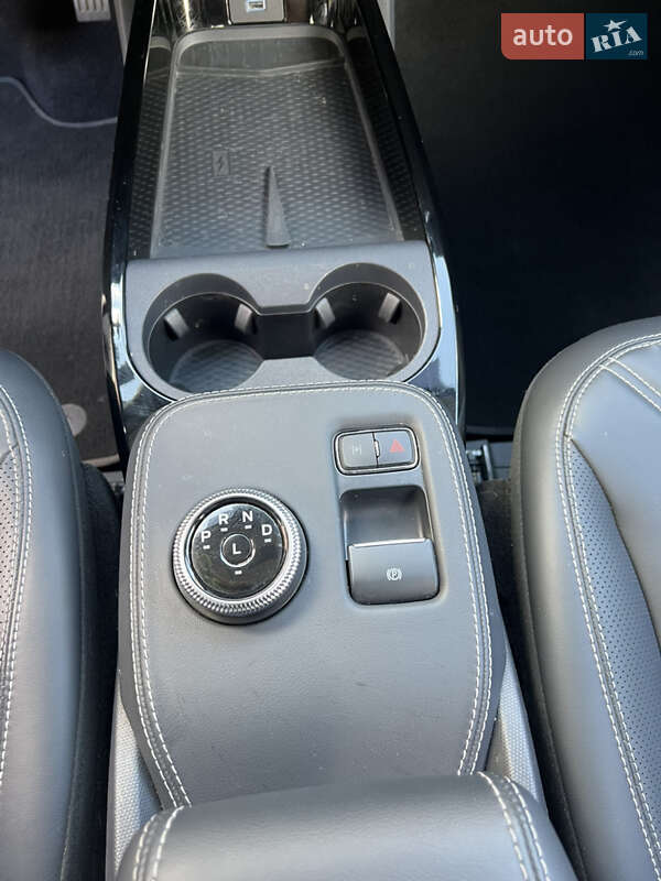 Позашляховик / Кросовер Ford Mustang Mach-E 2022 в Кривому Розі фото 21 Позашляховик / Кросовер Ford Mustang Mach-E 2022 в Кривому Розі