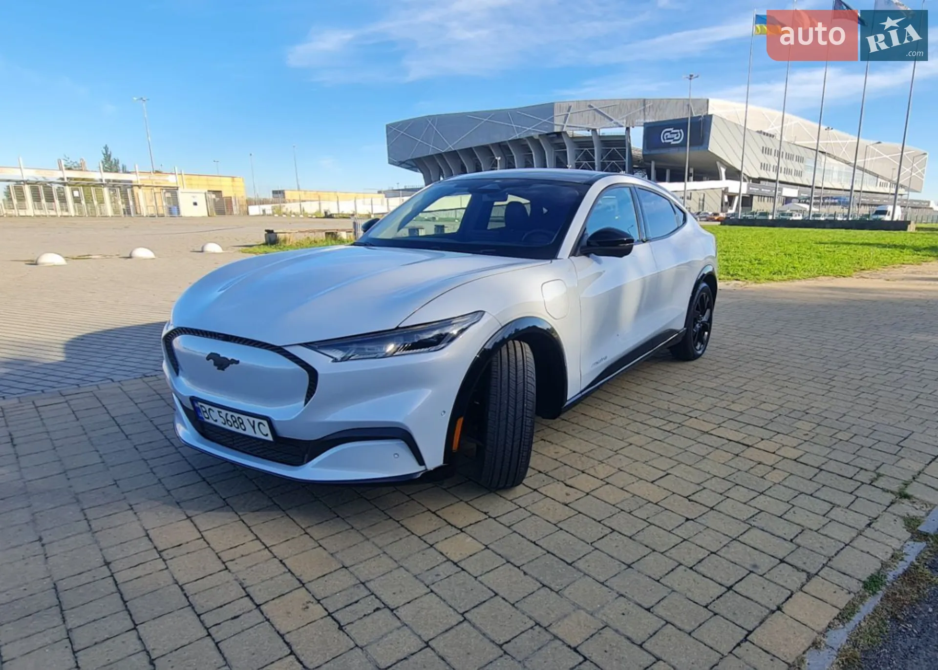 2023 Ford Mustang Mach-E - мініатюра 10