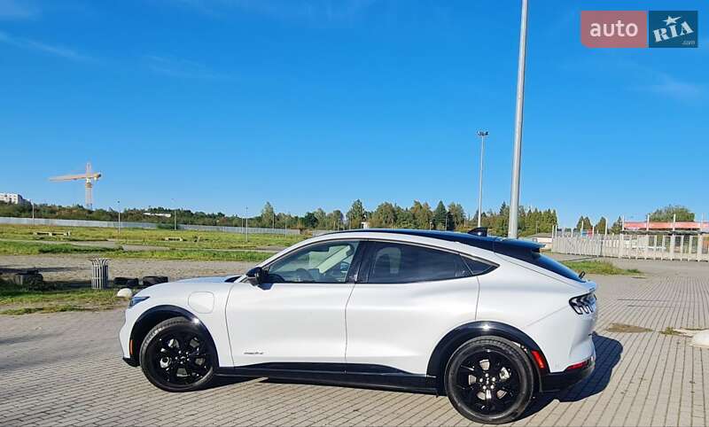 Позашляховик / Кросовер Ford Mustang Mach-E 2023 в Львові