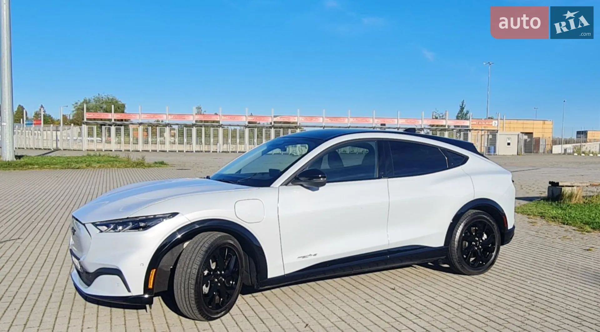 2023 Ford Mustang Mach-E - мініатюра 35