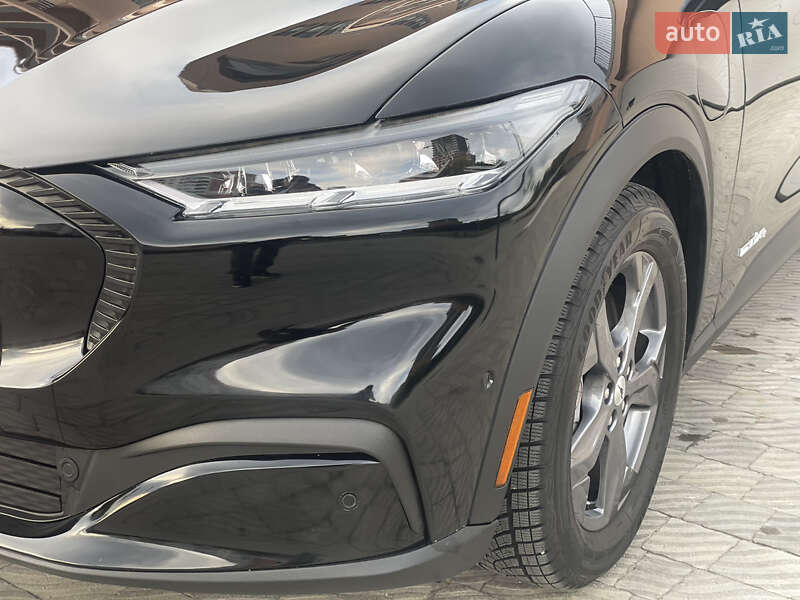 Позашляховик / Кросовер Ford Mustang Mach-E 2023 в Львові фото 17 Позашляховик / Кросовер Ford Mustang Mach-E 2023 в Львові