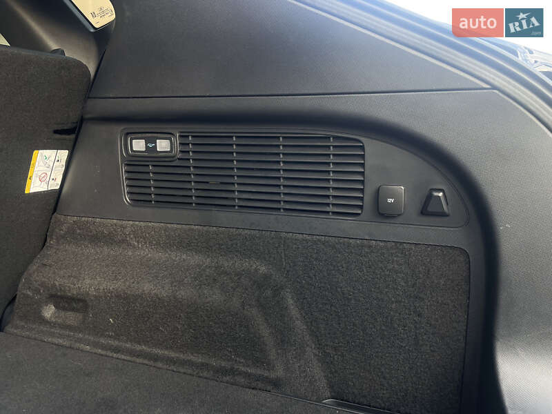 Позашляховик / Кросовер Ford Mustang Mach-E 2023 в Львові фото 87 Позашляховик / Кросовер Ford Mustang Mach-E 2023 в Львові