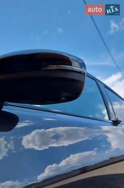 Позашляховик / Кросовер Ford Mustang Mach-E 2022 в 