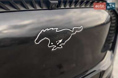Позашляховик / Кросовер Ford Mustang Mach-E 2021 в 