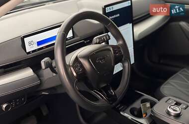 Позашляховик / Кросовер Ford Mustang Mach-E 2021 в 