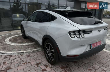 Внедорожник / Кроссовер Ford Mustang Mach-E 2021 в 