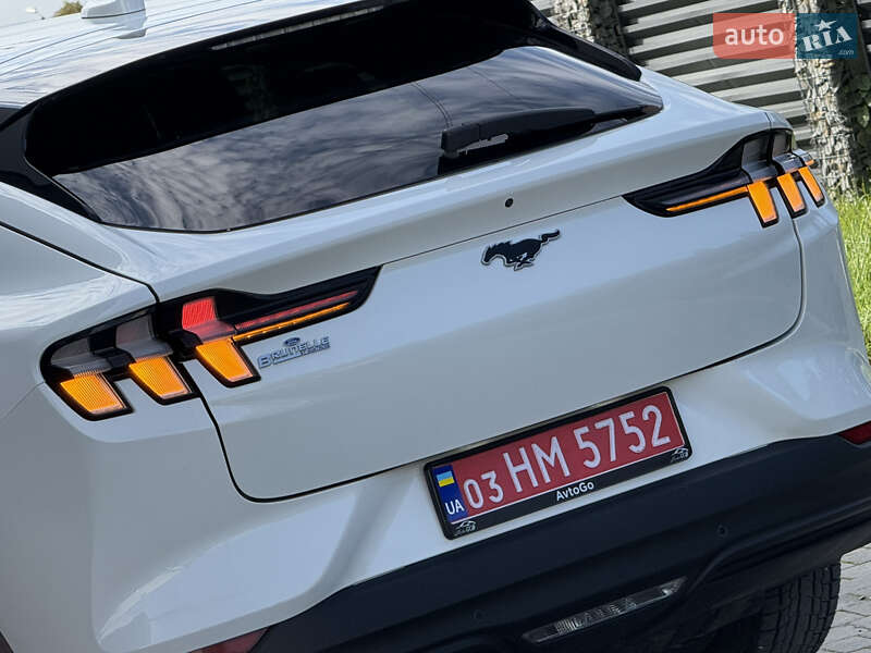 Позашляховик / Кросовер Ford Mustang Mach-E 2022 в Дрогобичі