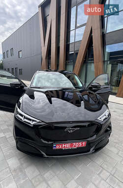 Позашляховик / Кросовер Ford Mustang Mach-E 2023 в 