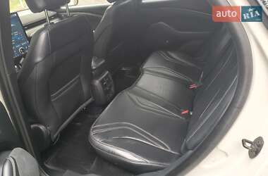 Внедорожник / Кроссовер Ford Mustang Mach-E 2021 в 