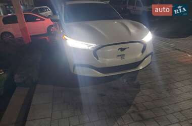 Позашляховик / Кросовер Ford Mustang Mach-E 2022 в 