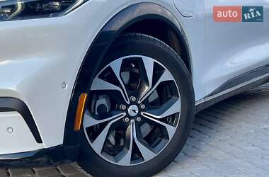 Внедорожник / Кроссовер Ford Mustang Mach-E 2020 в 