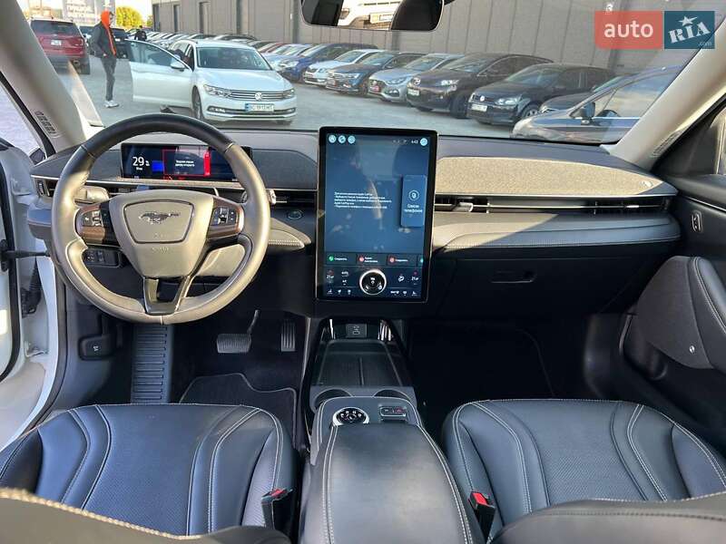 Внедорожник / Кроссовер Ford Mustang Mach-E 2020 в Львове