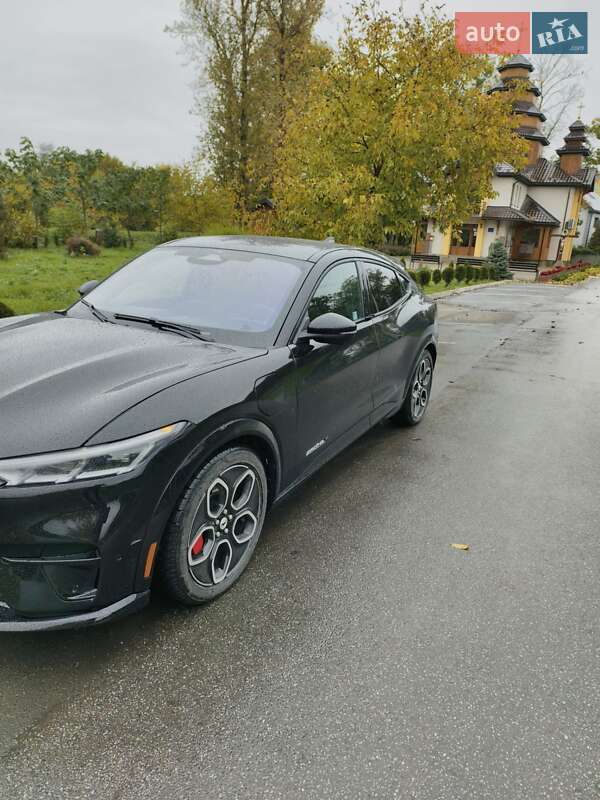 Позашляховик / Кросовер Ford Mustang Mach-E 2023 в Івано-Франківську