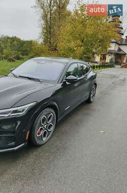 Позашляховик / Кросовер Ford Mustang Mach-E 2023 в 