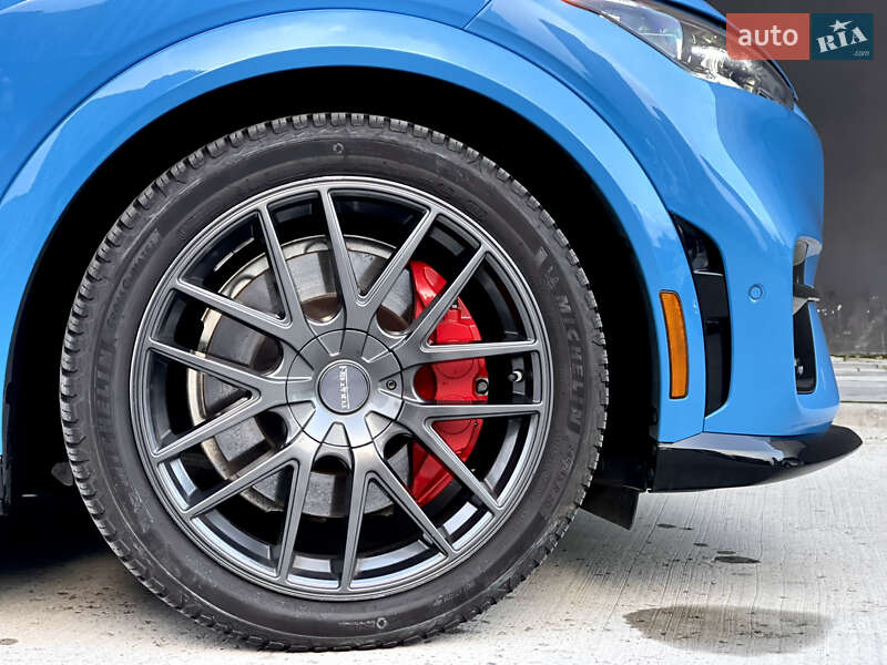 Позашляховик / Кросовер Ford Mustang Mach-E 2022 в Києві