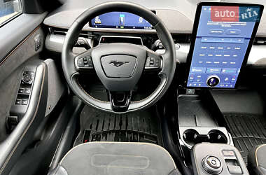 Внедорожник / Кроссовер Ford Mustang Mach-E 2022 в 
