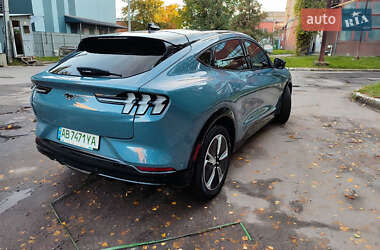 Позашляховик / Кросовер Ford Mustang Mach-E 2023 в 