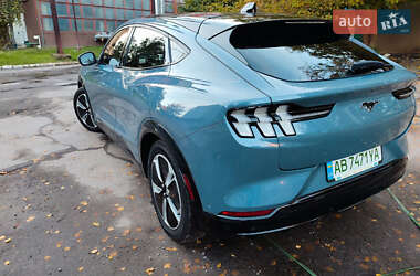 Позашляховик / Кросовер Ford Mustang Mach-E 2023 в 