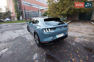 Позашляховик / Кросовер Ford Mustang Mach-E 2023 в 