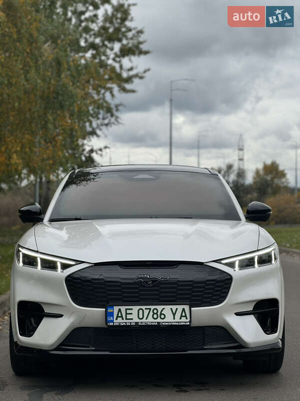 Внедорожник / Кроссовер Ford Mustang Mach-E 2022 в Киеве