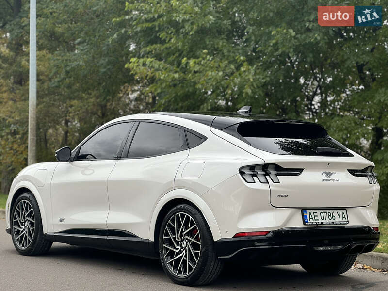 Внедорожник / Кроссовер Ford Mustang Mach-E 2022 в Киеве