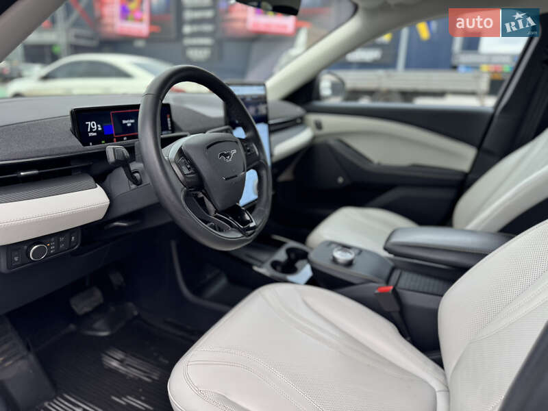 Позашляховик / Кросовер Ford Mustang Mach-E 2022 в Києві фото 19 Позашляховик / Кросовер Ford Mustang Mach-E 2022 в Києві