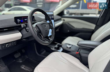 Позашляховик / Кросовер Ford Mustang Mach-E 2022 в 