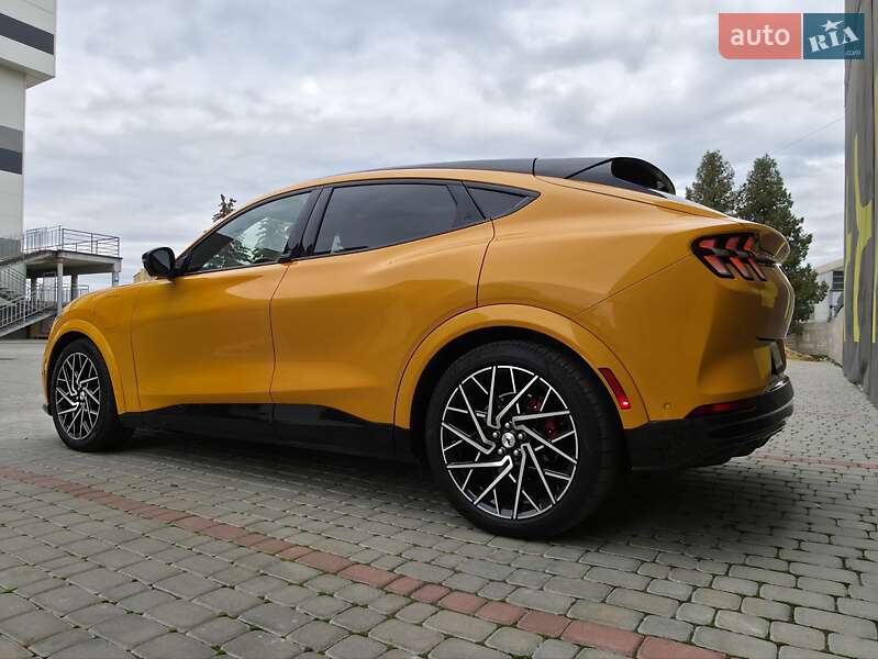 Позашляховик / Кросовер Ford Mustang Mach-E 2021 в Івано-Франківську фото 7 Позашляховик / Кросовер Ford Mustang Mach-E 2021 в Івано-Франківську