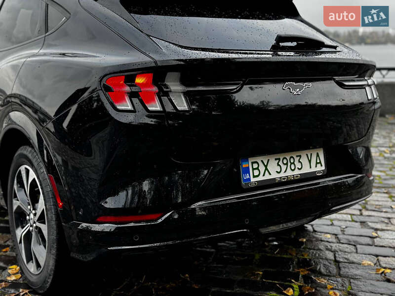 Позашляховик / Кросовер Ford Mustang Mach-E 2023 в Києві