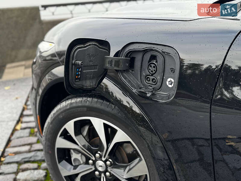 Позашляховик / Кросовер Ford Mustang Mach-E 2023 в Києві