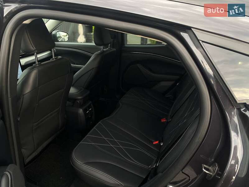 Внедорожник / Кроссовер Ford Mustang Mach-E 2021 в Киеве фото 23 Внедорожник / Кроссовер Ford Mustang Mach-E 2021 в Киеве