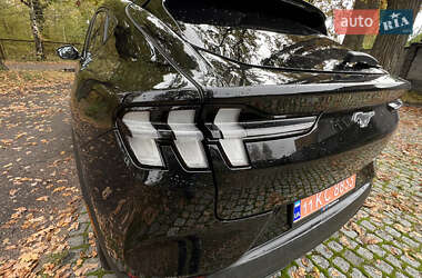 Внедорожник / Кроссовер Ford Mustang Mach-E 2021 в 